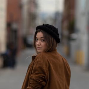 Meet your Posher, Sofia